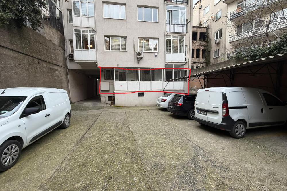 KADIKÖY SAHİLE YAKIN BEKARA ÖĞRENCİYE AİLEYE UYGUN KİRALIK DAİRE