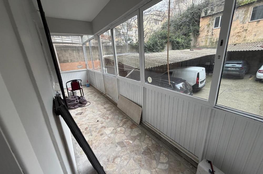KADIKÖY SAHİLE YAKIN BEKARA ÖĞRENCİYE AİLEYE UYGUN KİRALIK DAİRE