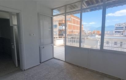 İkinci Ticari Yol Üzeri Kiralık Ofis Katları