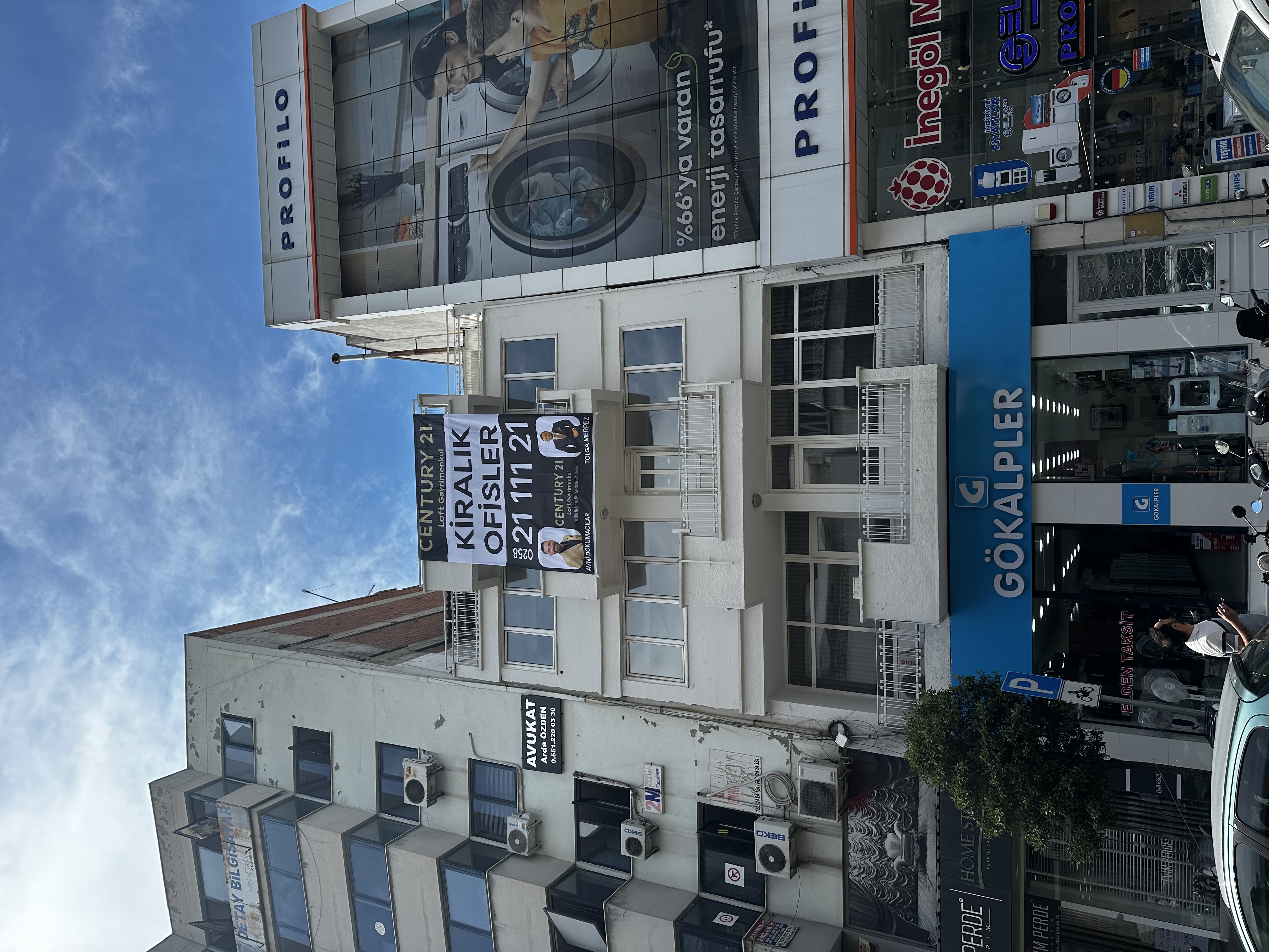 İkinci Ticari Yol Üzeri Kiralık Ofis Katları