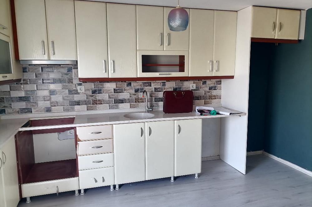CENTURY21 POYRAZ'DAN KEMALPAŞA MAHALLESİNDE 3+1 DAİRE