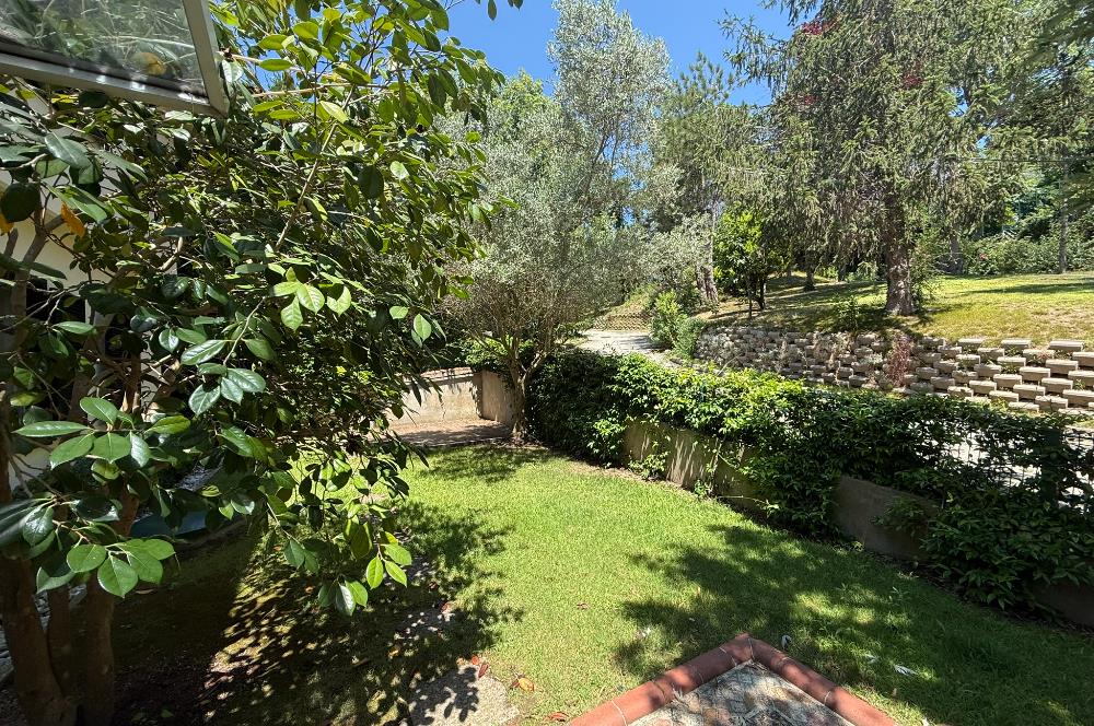 Alarko 4 Mevsim Kiralık Villa 5+2 Lüks Eşyalı Demirciköy