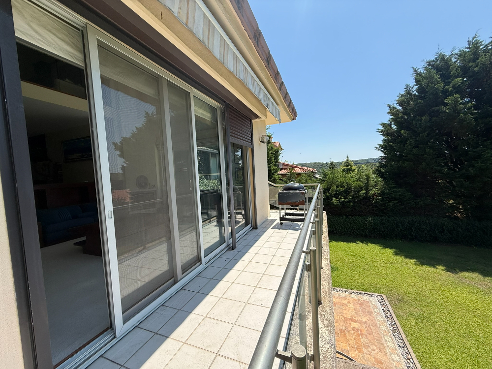 Alarko 4 Mevsim Kiralık Villa 5+2 Lüks Eşyalı Demirciköy