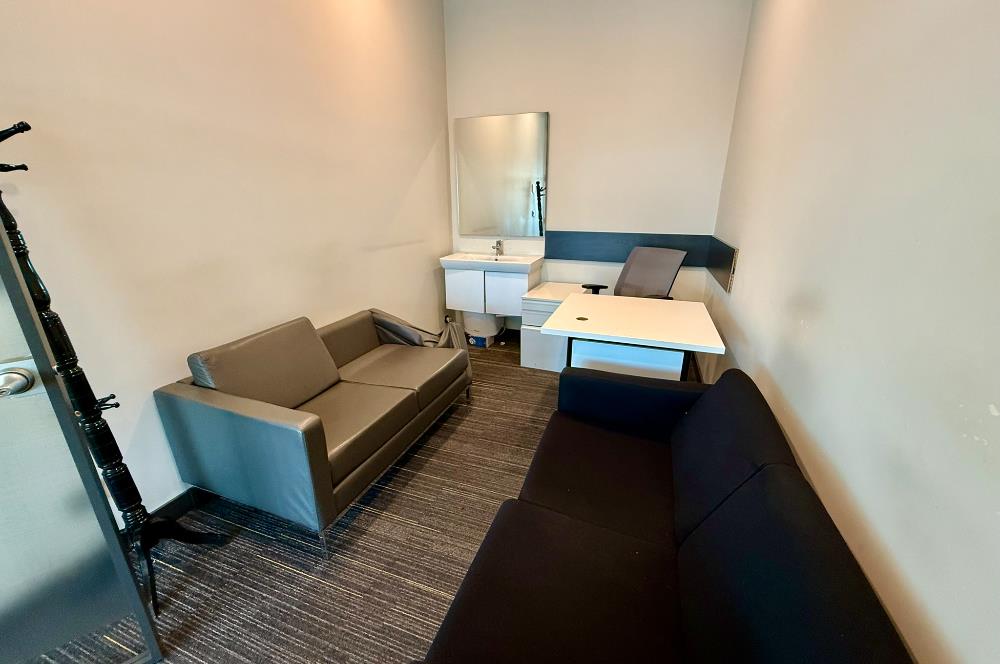 Vadistanbul Kiralık Ofis 1406m2 TamKat Dekorasyonlu Teraslı Ofis