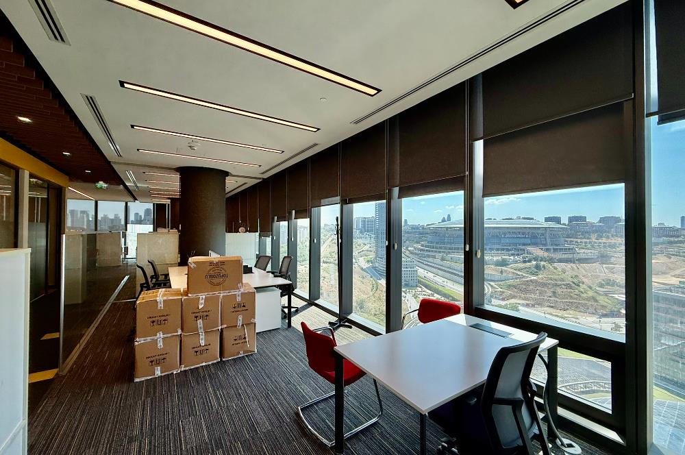 Vadistanbul Kiralık Ofis 1406m2 TamKat Dekorasyonlu Teraslı Ofis