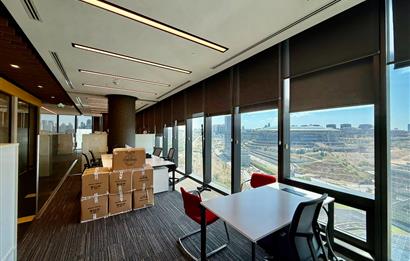 Vadistanbul Kiralık Ofis 1406m2 TamKat Dekorasyonlu Teraslı Ofis