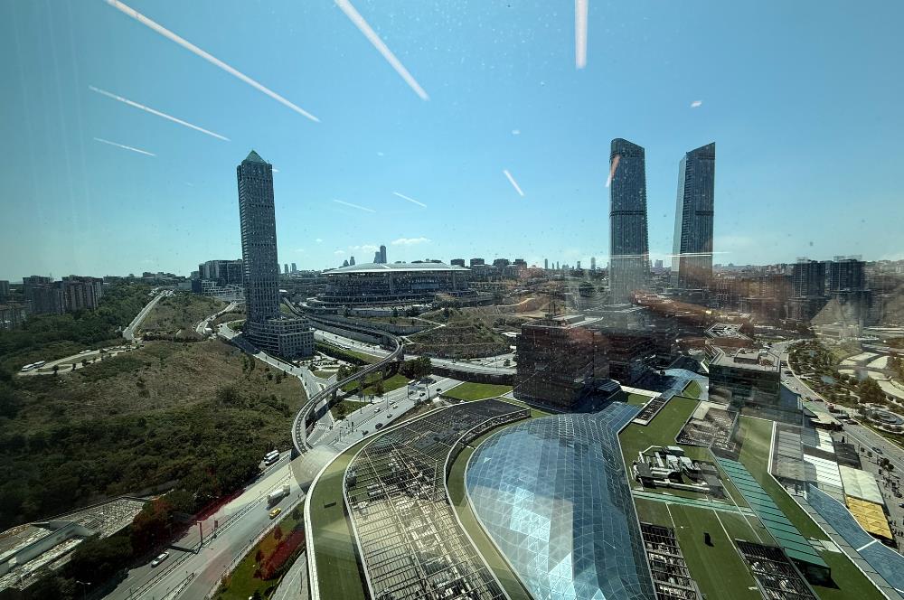 Vadistanbul Kiralık Ofis 1406m2 TamKat Dekorasyonlu Teraslı Ofis