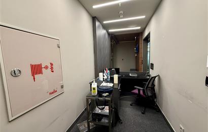 Vadistanbul Kiralık Ofis 1406m2 TamKat Dekorasyonlu Teraslı Ofis