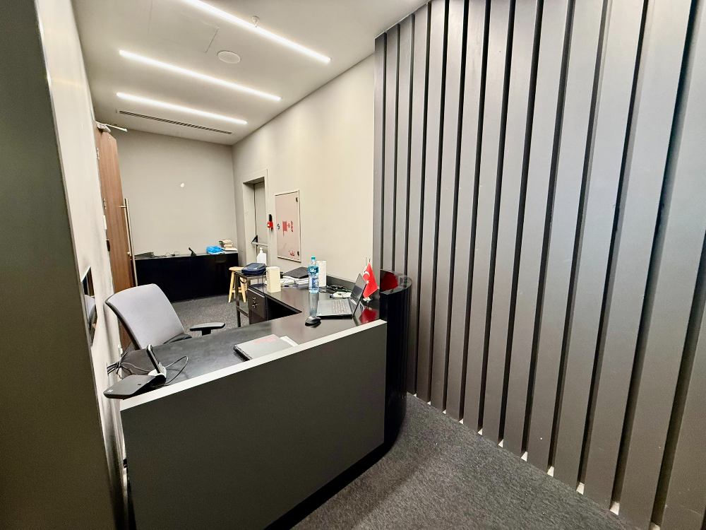 Vadistanbul Kiralık Ofis 1406m2 TamKat Dekorasyonlu Teraslı Ofis
