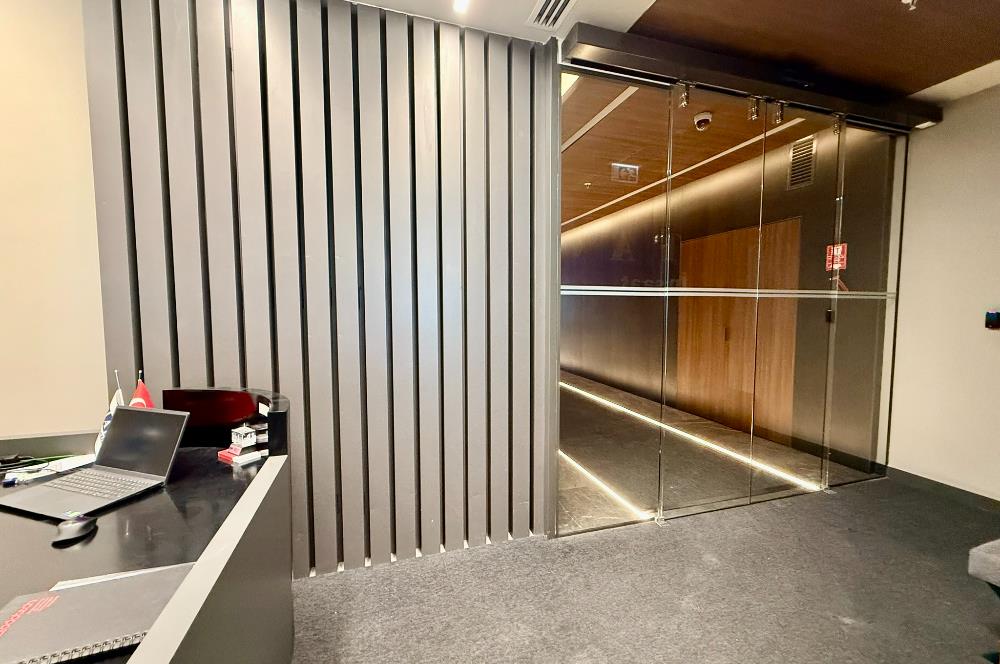 Vadistanbul Kiralık Ofis 1406m2 TamKat Dekorasyonlu Teraslı Ofis