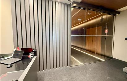 Vadistanbul Kiralık Ofis 1406m2 TamKat Dekorasyonlu Teraslı Ofis