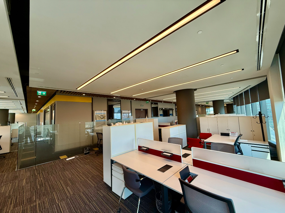 Vadistanbul Kiralık Ofis 1406m2 TamKat Dekorasyonlu Teraslı Ofis