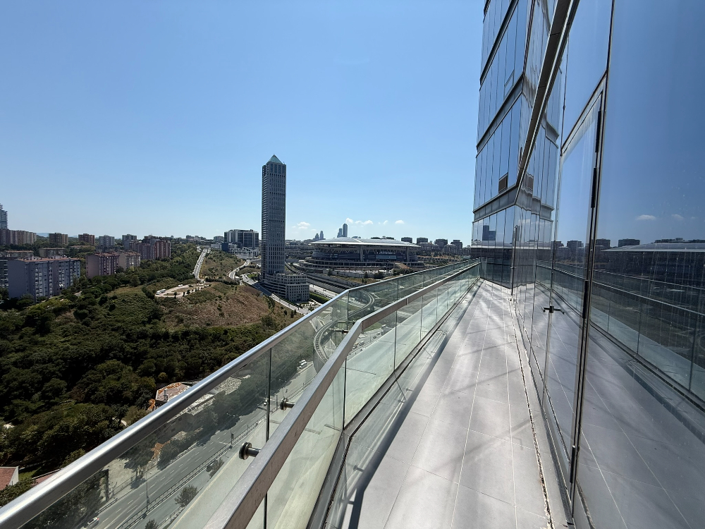 Vadistanbul Kiralık Ofis 1406m2 TamKat Dekorasyonlu Teraslı Ofis