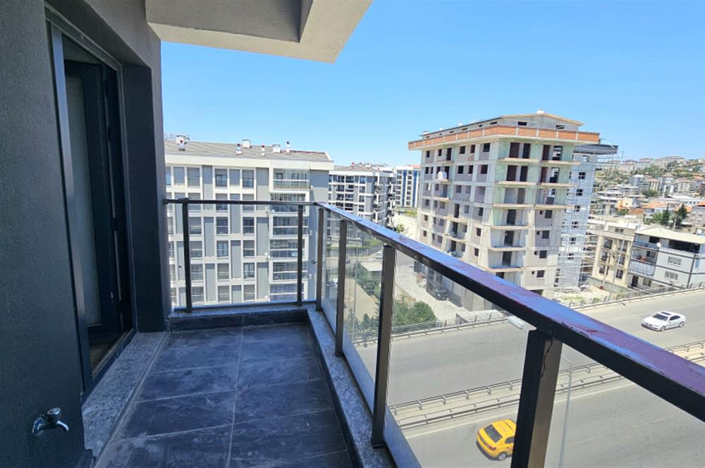 Çiğli/Balatçık Sıfır Binada Kiralık 3+1 Daire Kapalı Mutfaklı