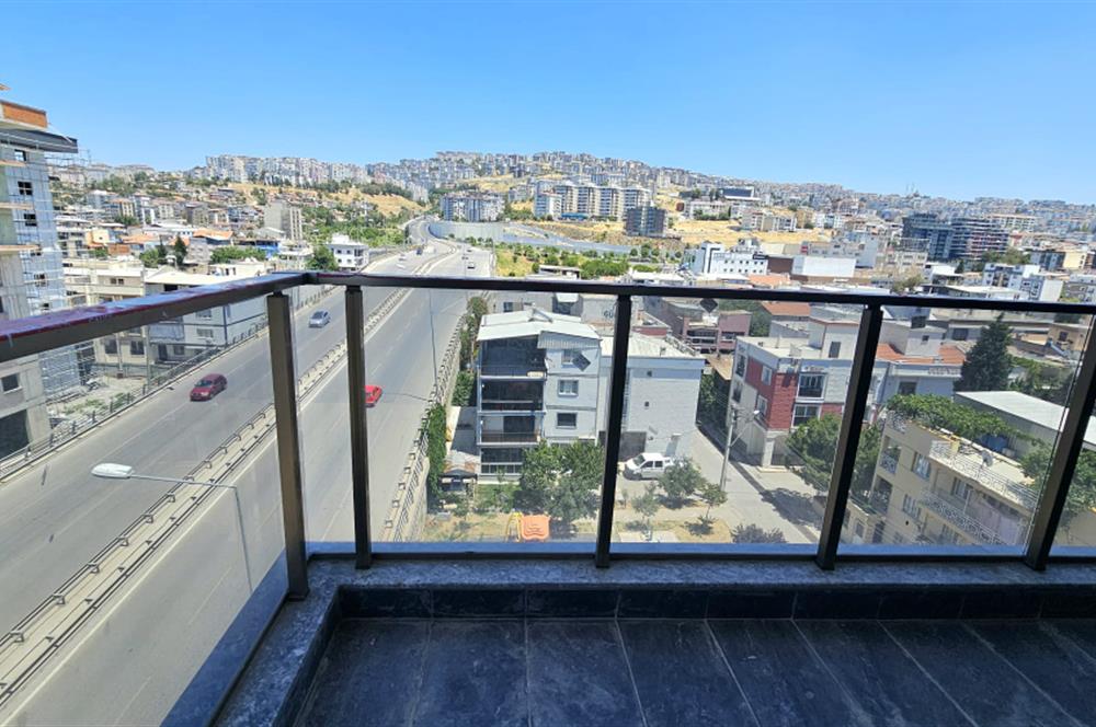 Çiğli/Balatçık Sıfır Binada Kiralık 3+1 Daire Kapalı Mutfaklı