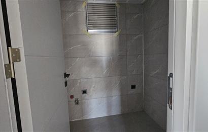 Çiğli/Balatçık Sıfır Binada Kiralık 3+1 Daire Kapalı Mutfaklı
