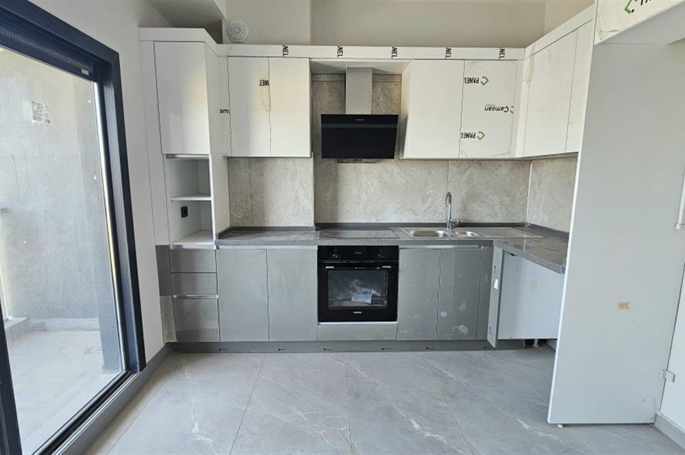 Çiğli/Balatçık Sıfır Binada Kiralık 3+1 Daire Kapalı Mutfaklı
