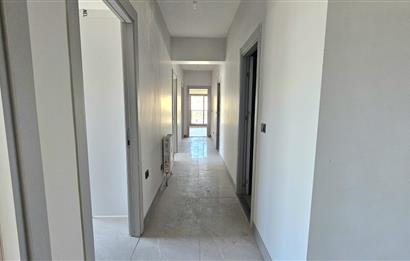 Çiğli/Balatçık Sıfır Binada Kiralık 3+1 Daire Kapalı Mutfaklı