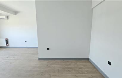 Çiğli/Balatçık Sıfır Binada Kiralık 3+1 Daire Kapalı Mutfaklı