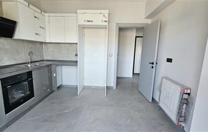 Çiğli/Balatçık Sıfır Binada Kiralık 3+1 Daire Kapalı Mutfaklı