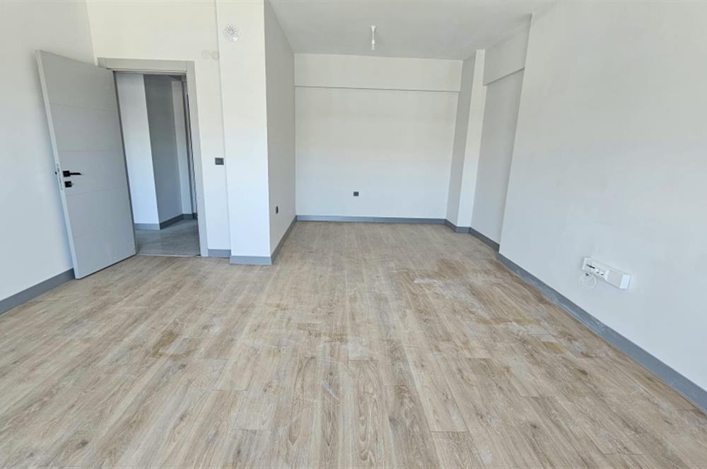 Çiğli/Balatçık Sıfır Binada Kiralık 3+1 Daire Kapalı Mutfaklı