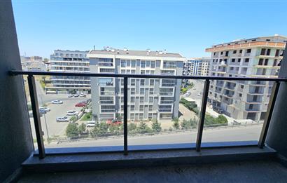 Çiğli/Balatçık Sıfır Binada Kiralık 3+1 Daire Kapalı Mutfaklı