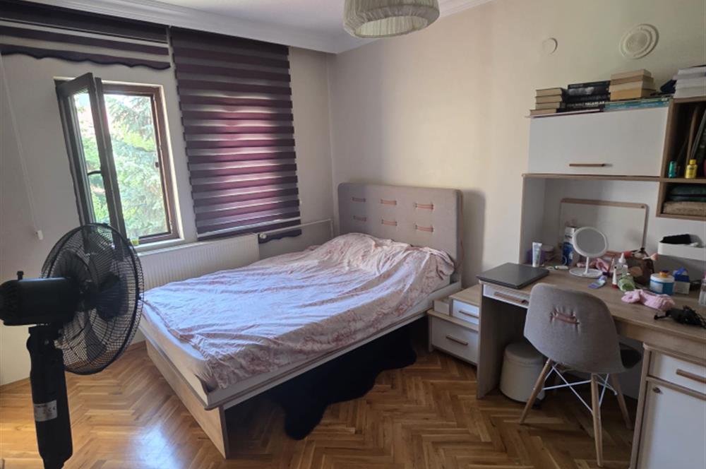 Koru Mahallesinde satılık villa