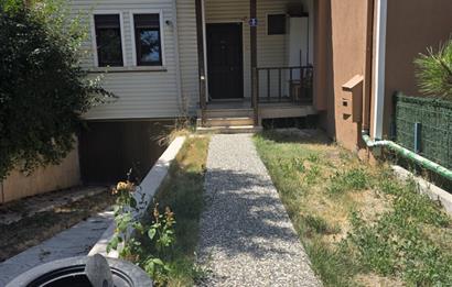 Koru Mahallesinde satılık villa