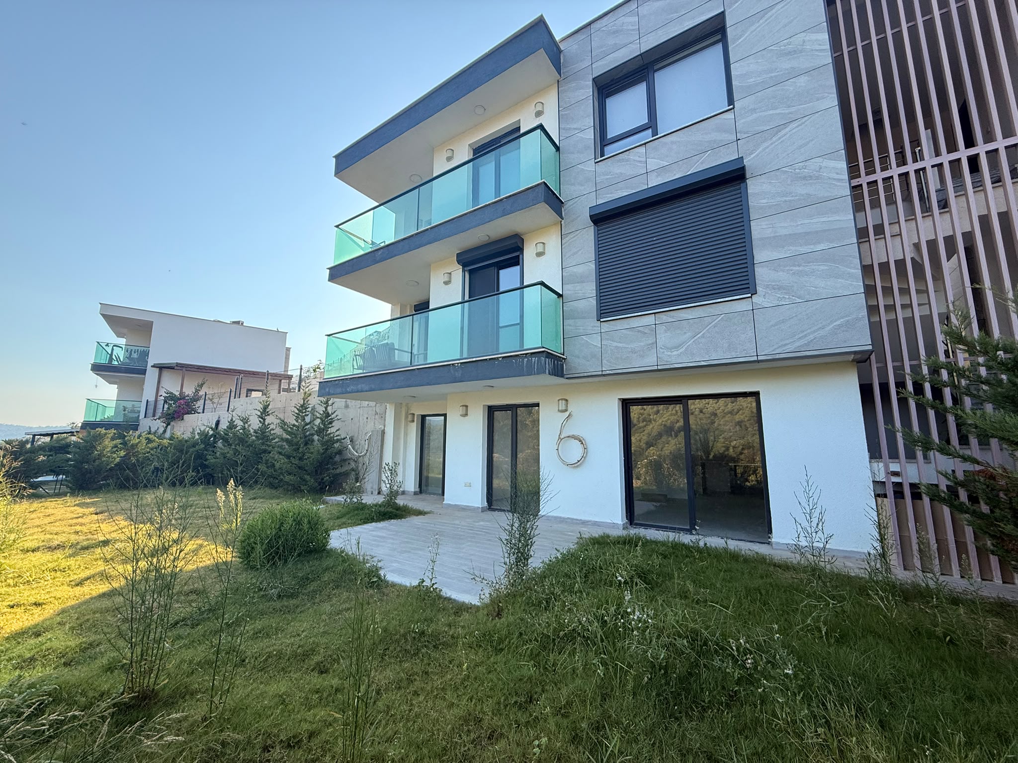 MİLAS BOĞAZİÇİ'NDE DENİZ MANZARALI 2+1 DAİRE