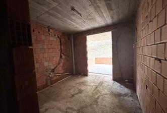C21 UZMAN'DAN AKÇAABAT YAYLACIKTA 2. KATTA, 3+1 GENİŞ VE MODERN - 8 - 36390