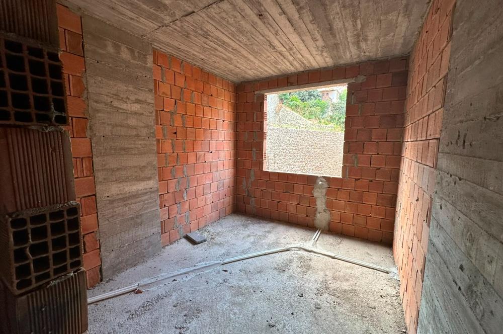 C21 UZMAN'DAN AKÇAABAT YAYLACIK'DA 3+1 SATILIK DAİRE