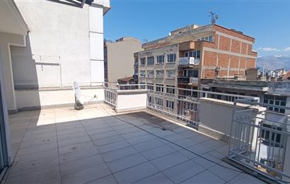 İkinci Ticari Yol Üzeri Kiralık Ofis Katları