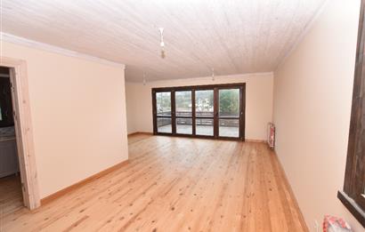 Zekeriyaköy'de Merkeze Yakın Kiralık Müstakil Girişli İkiz Villa