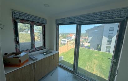 Kilyos'ta Havuzlu Butik Sitede Müstakil 4+2 Villa