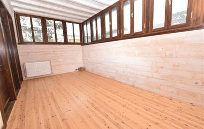 Zekeriyaköy'de Merkeze Yakın Kiralık Müstakil Girişli İkiz Villa