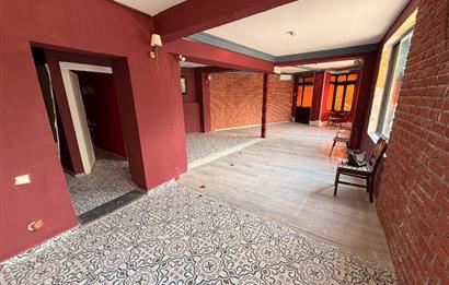 Sarıyer Merkez'de Tabela Değeri Yüksek 2 Katlı İş Yeri