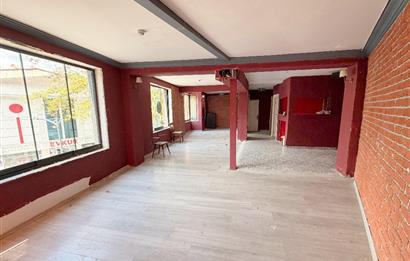 Sarıyer Merkez'de Tabela Değeri Yüksek 2 Katlı İş Yeri