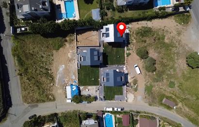 Kilyos'ta Havuzlu Butik Sitede Müstakil 4+2 Villa