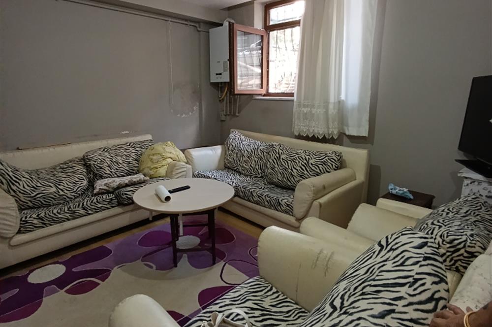 Üsküdar Cumhuriyet Mahallesi Satılık 1+1