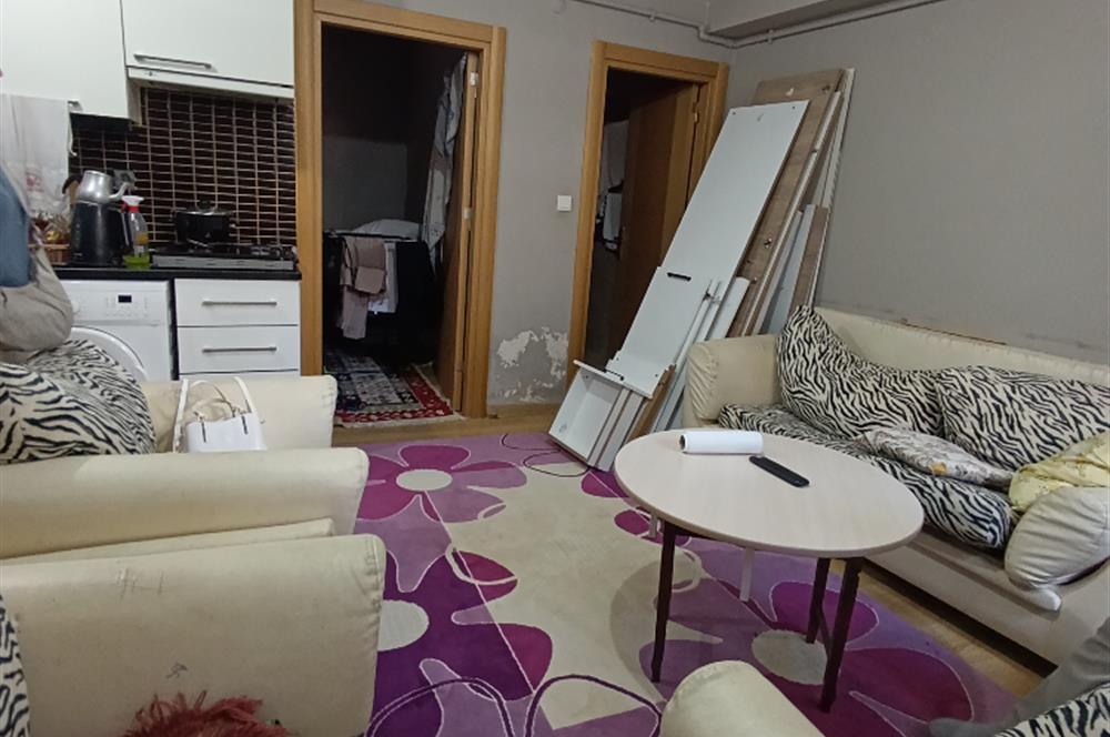 Üsküdar Cumhuriyet Mahallesi Satılık 1+1