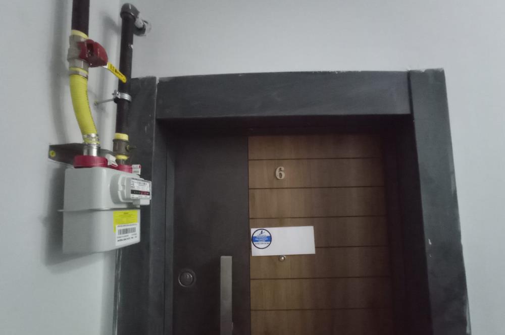 C21 Bal'dan Sütlüce Mahallesinde Kiralık 2+1 Daire