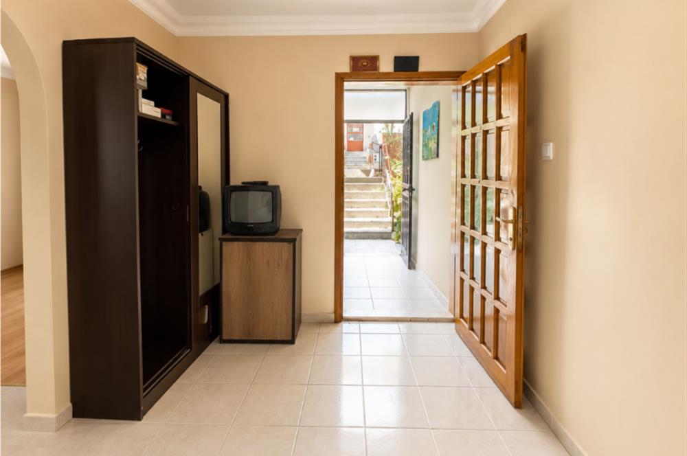 C21 Bal'dan Bahçelievler'de Kiralık 3+1 (Kısmi Eşyalı) Daire