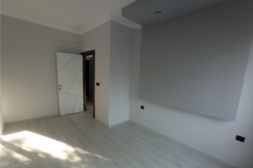 C21 Bal'dan Sütlüce Mahallesinde Kiralık 2+1 Daire