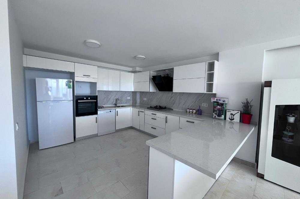 Turgutreis de Müstakil Havuzlu Muhteşem Manzaralı Kiralık 3+1 Villa