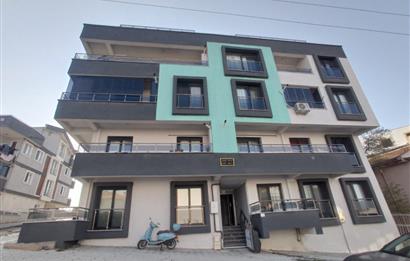 C21 Bal'dan Sütlüce Mahallesinde Kiralık 2+1 Daire