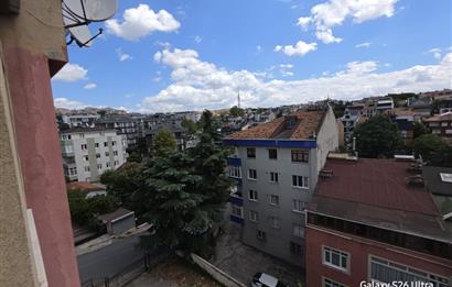 KOŞUYOLUNA YAKIN ÖZLEM SİTESİNDE BOŞ KİRALIK DÜKKAN OFİS
