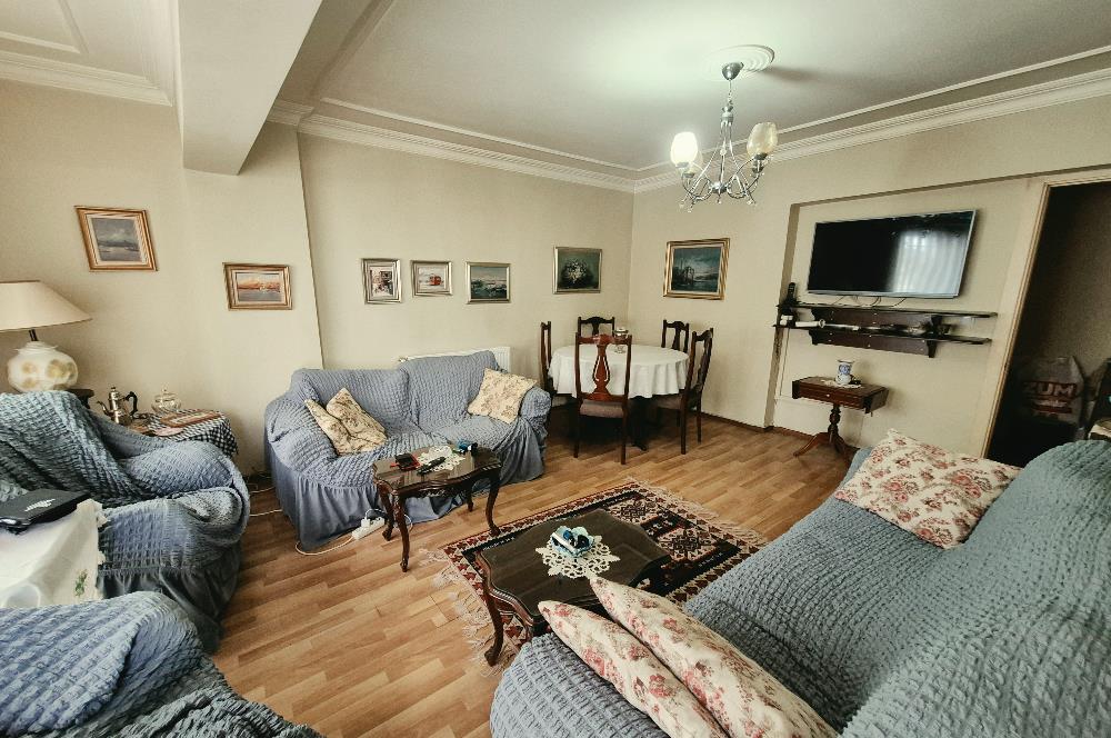 ŞİŞLİ HALİDE EDİP ADIVAR'DA MERKEZİ KONUMDA 3+1 SATILIK DAİRE
