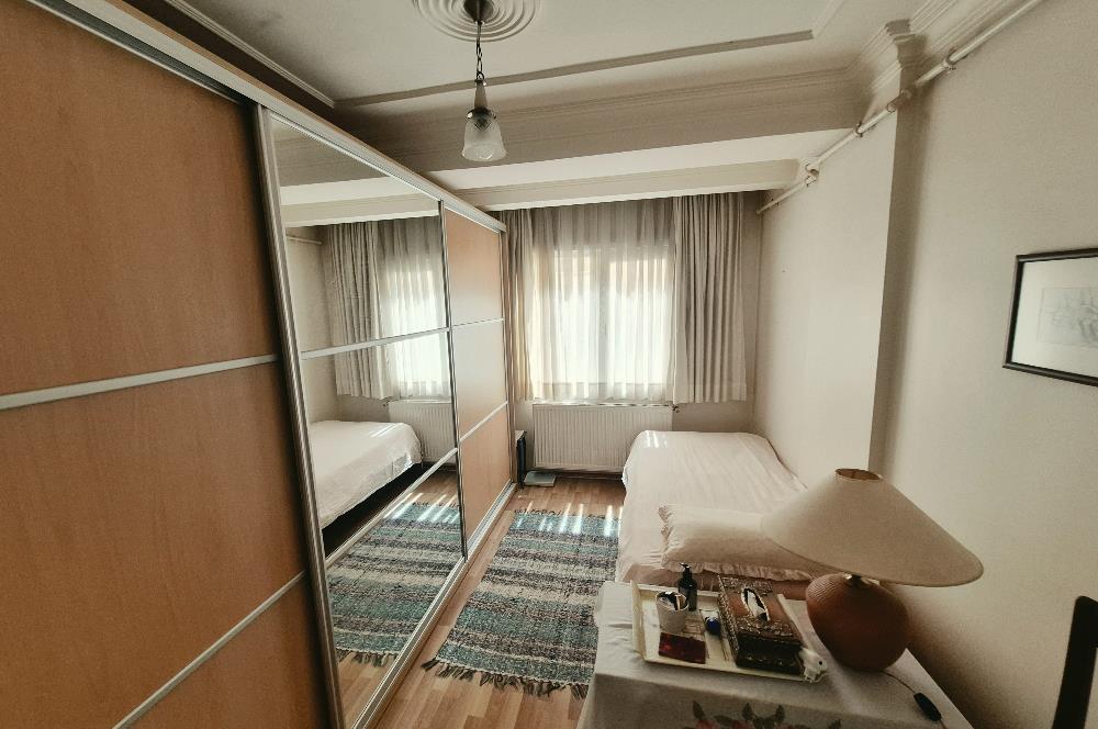 ŞİŞLİ HALİDE EDİP ADIVAR'DA MERKEZİ KONUMDA 3+1 SATILIK DAİRE
