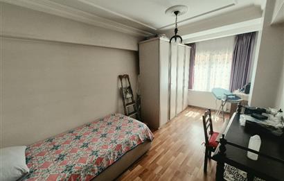 ŞİŞLİ HALİDE EDİP ADIVAR'DA MERKEZİ KONUMDA 3+1 SATILIK DAİRE