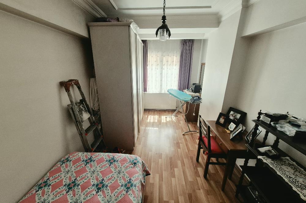 ŞİŞLİ HALİDE EDİP ADIVAR'DA MERKEZİ KONUMDA 3+1 SATILIK DAİRE
